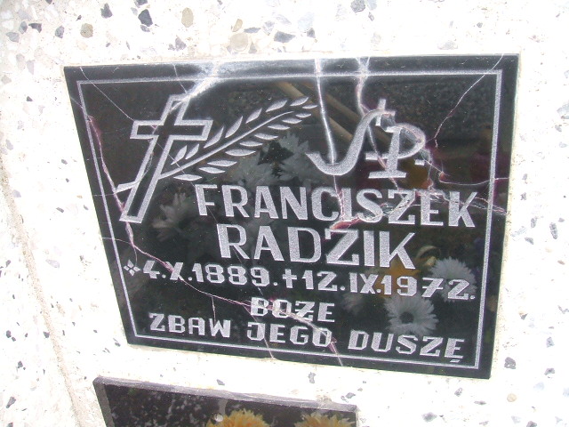 Grób Franciszek Radzik