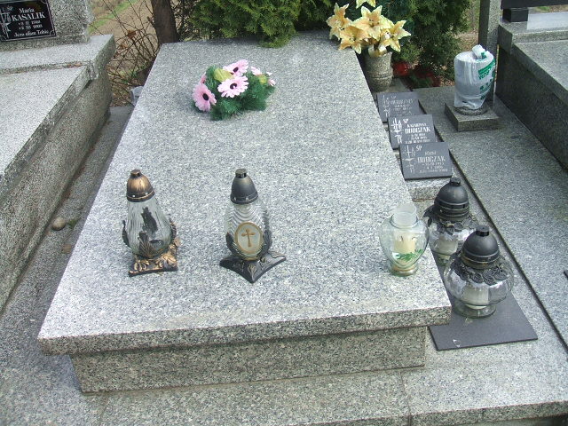 Grób Elżbieta Rams